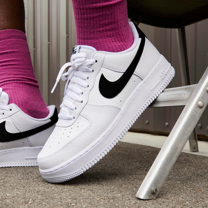 Sports  shoe image by Lave