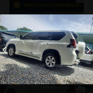 Fira Car Rentals Logo