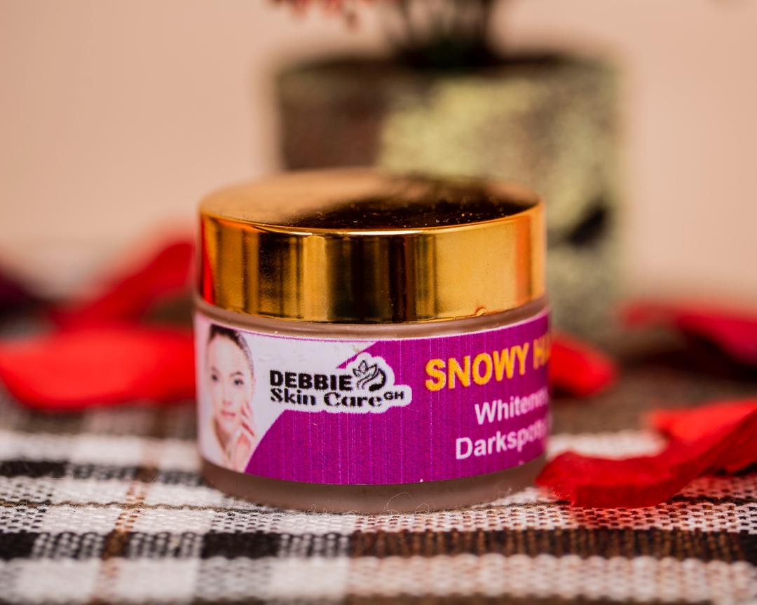 Snowy halfcast face cream image by DBS MALL