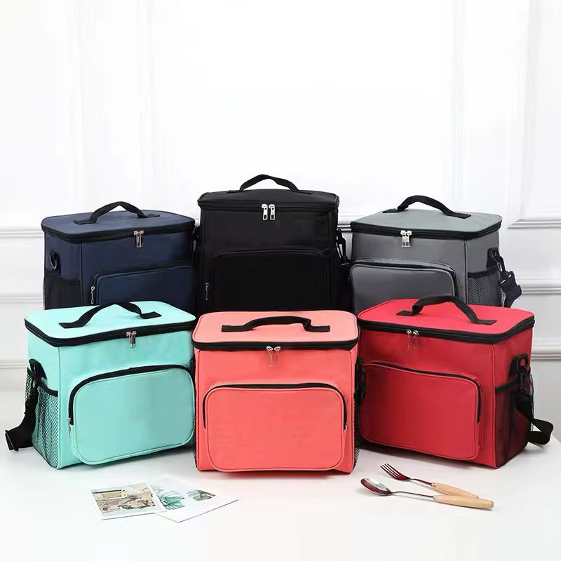 Kids lunch bag image by DBS MALL