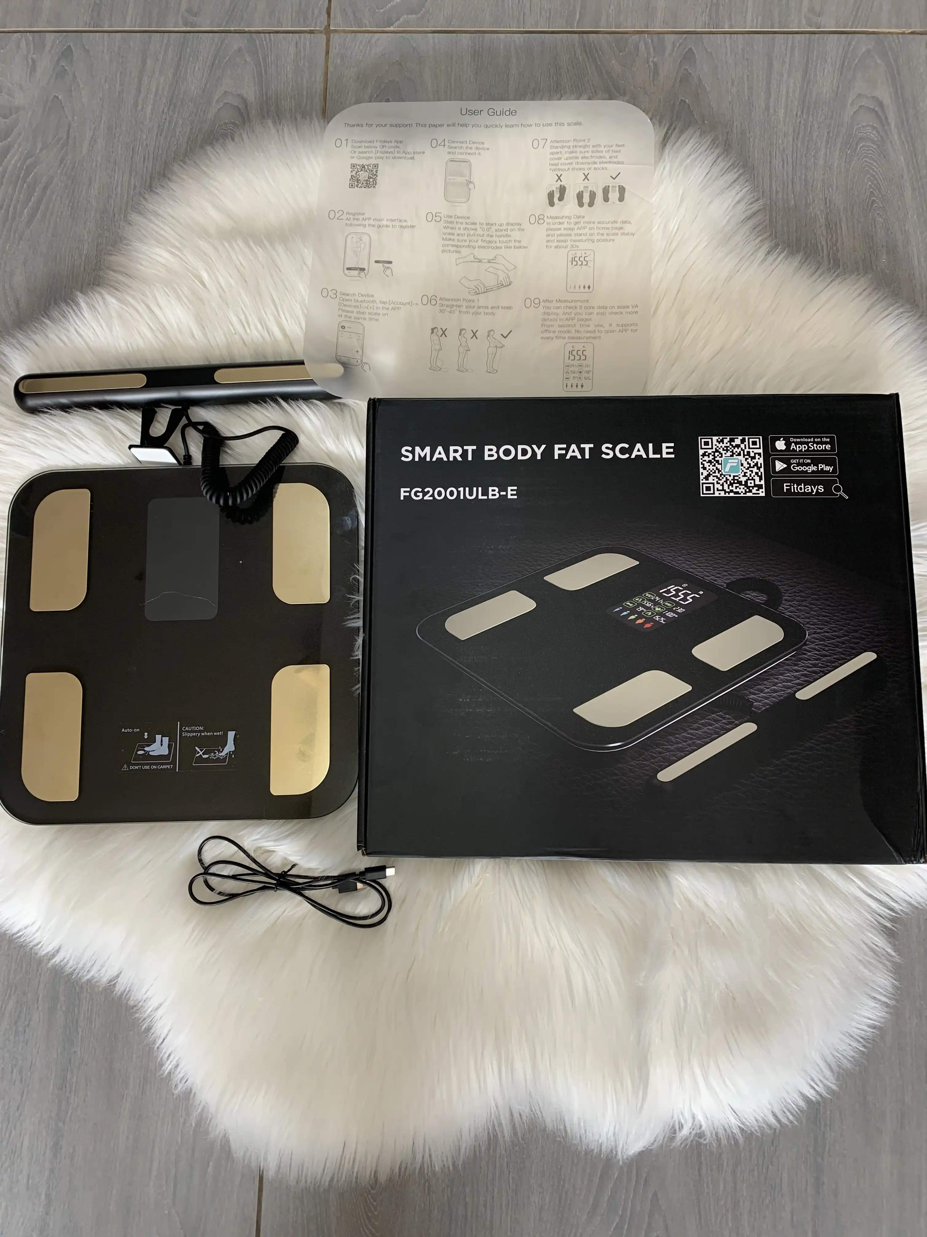 Muscly Smart Bluetooth Body Fat Scale  - 8 Electrodes for Full Body Analysis image by Muscly Fitness Shop