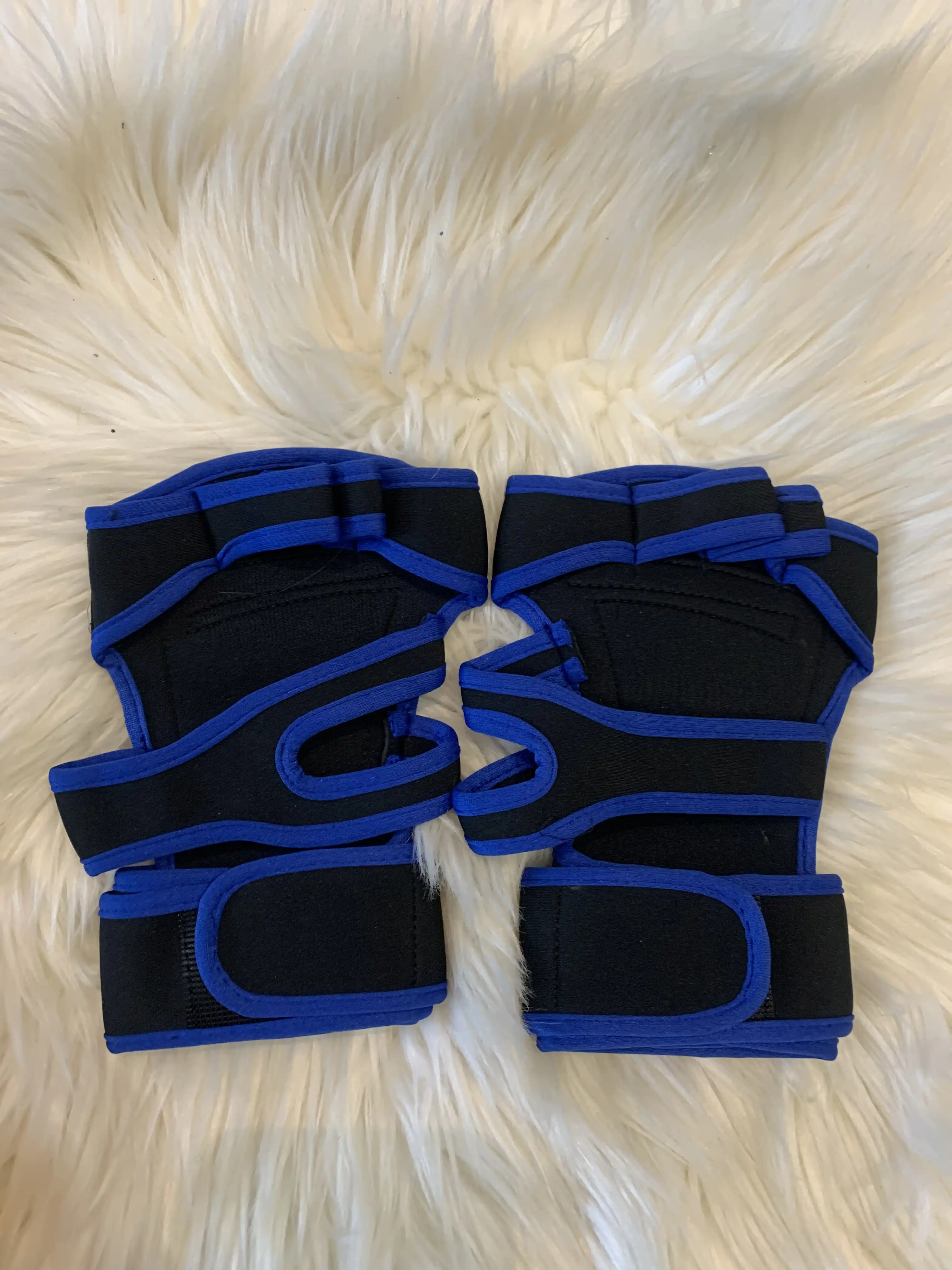 Bare Back Gloves (Black and Blue) image by Muscly Fitness Shop