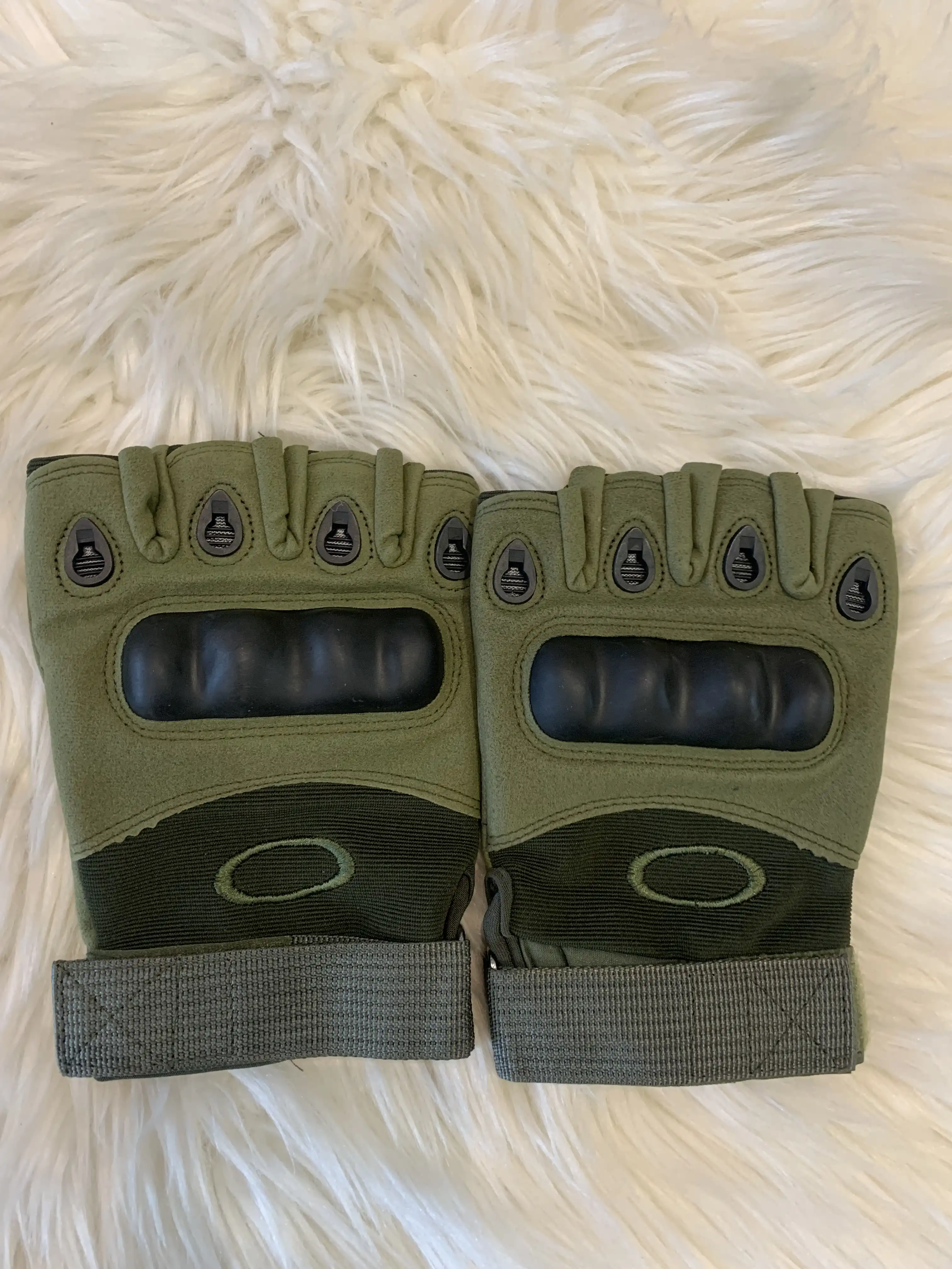 Half Finger Gloves (Camo) image by Muscly Fitness Shop