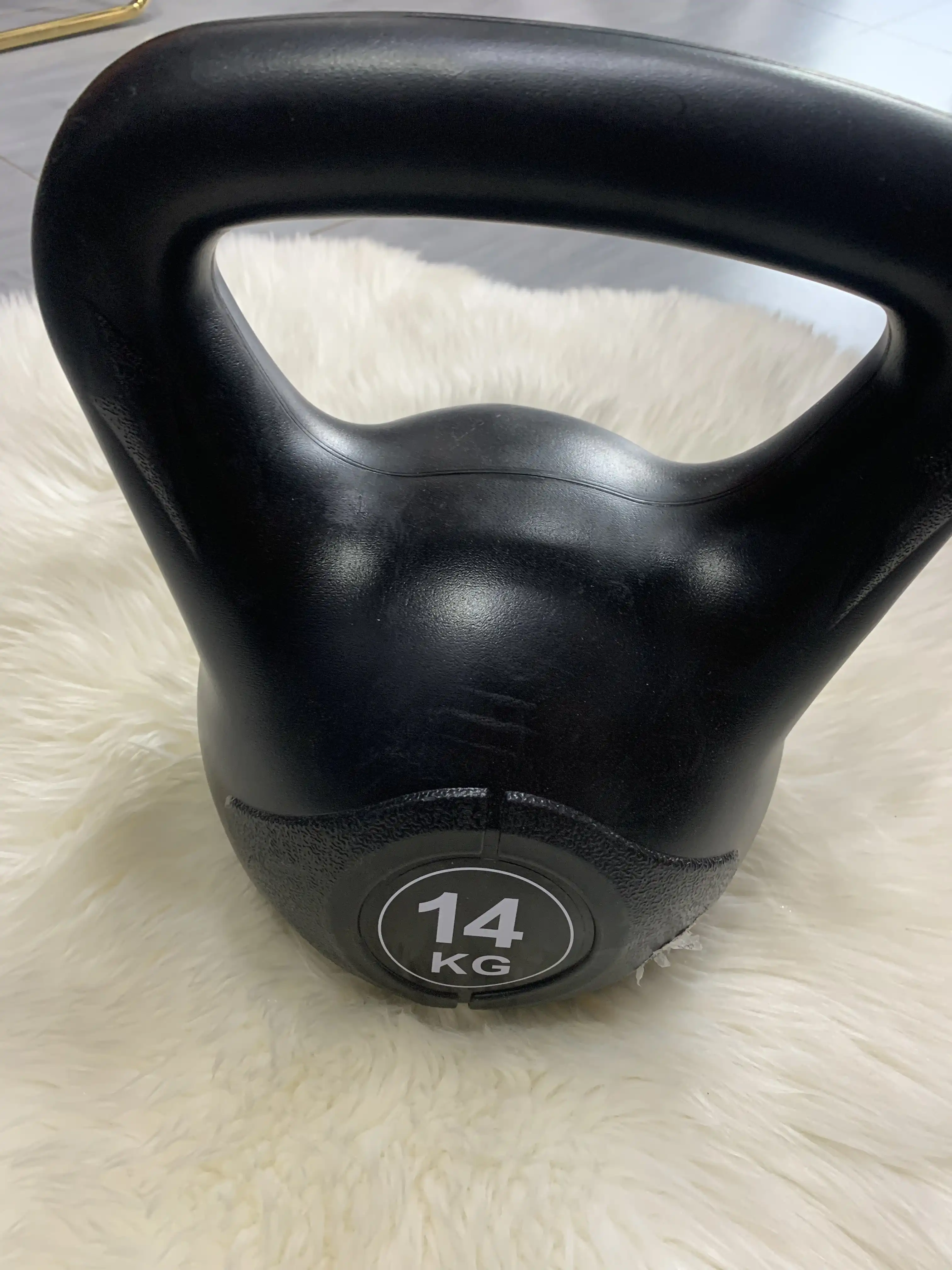 14kg Vinyl Kettlebell image by Muscly Fitness Shop