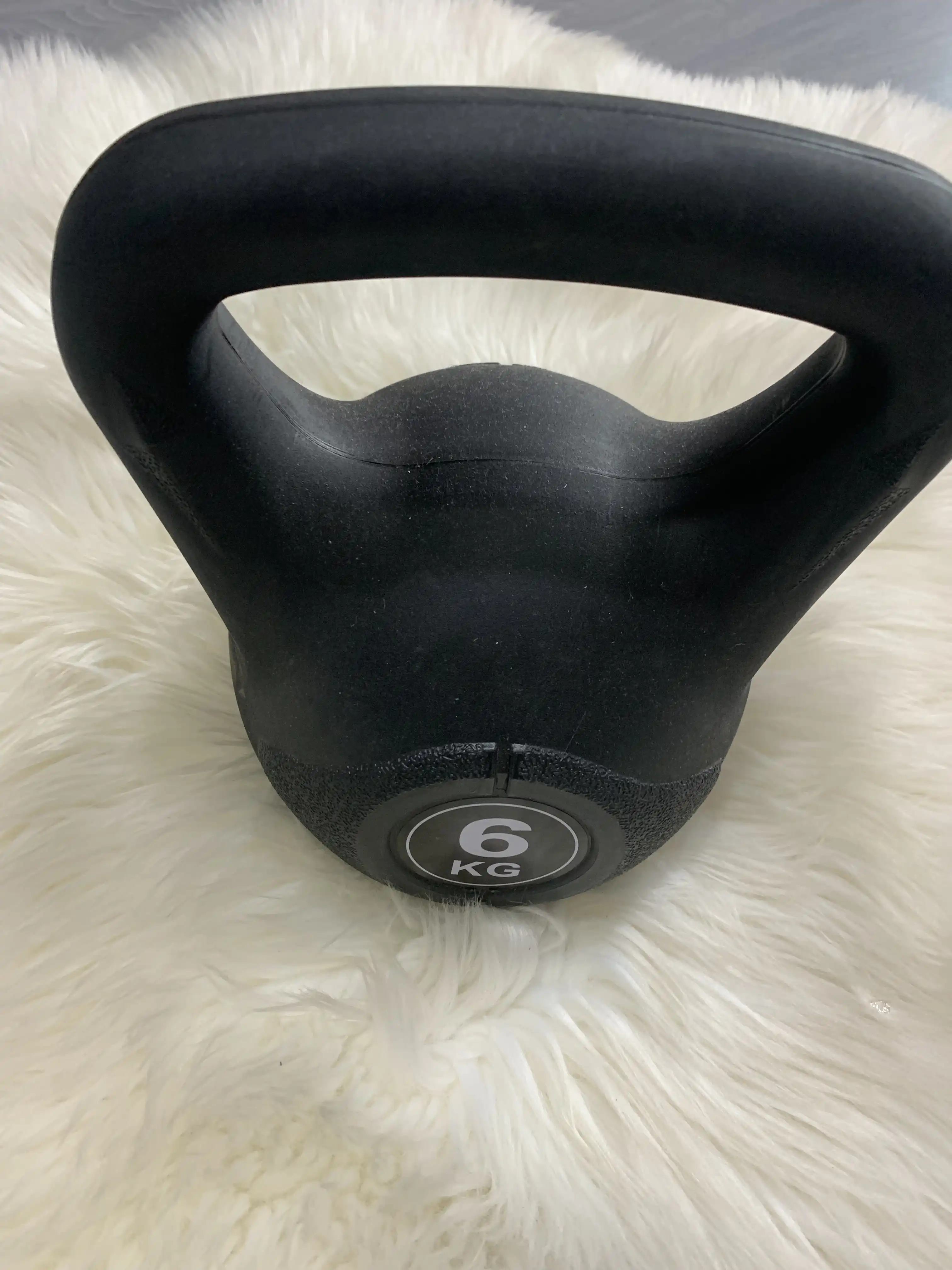 6kg Vinyl Kettlebell Set image by Muscly Fitness Shop